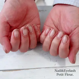 ネイル Petit Fleur所属・青柳 亜梨奈のマツエク・マツパデザイン