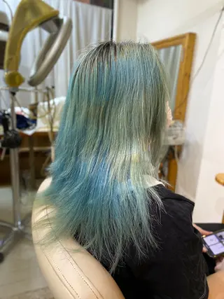 セミロング カラー CRADLE Takeuchiのヘアスタイル