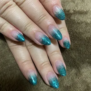 ネイル Natsumi 🦊  Nailのネイルデザイン