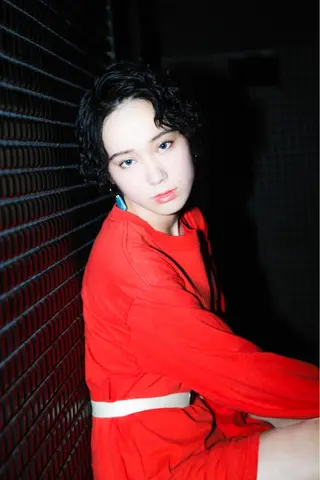 ショート オーストヘアージジ所属・TAI透明カラー 柔らかい縮毛矯正のヘアスタイル