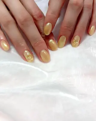 ネイル 梅津 郁美のネイルデザイン