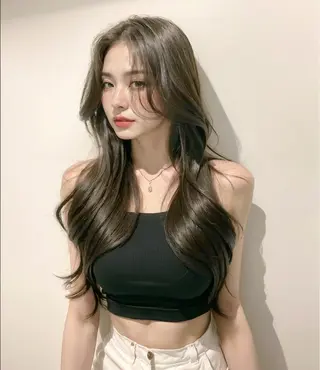 カラー ハイトーン/心斎橋 🌙イツキのヘアスタイル