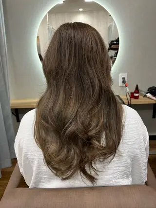 ロング カラー ヘアアレンジ TELA HAIR 幕張本郷所属・TELA HAIR 幕張本郷店　千尋のヘアスタイル
