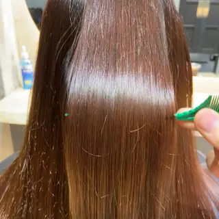 セミロング ツバサ 髪質改善のヘアスタイル