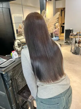 ロング ツヤ髪縮毛矯正 🩶manamiのヘアスタイル