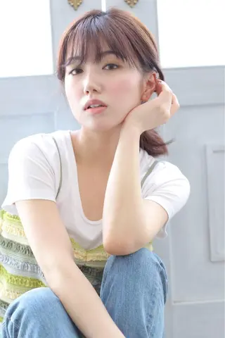 ミディアム 田辺 直子のヘアスタイル
