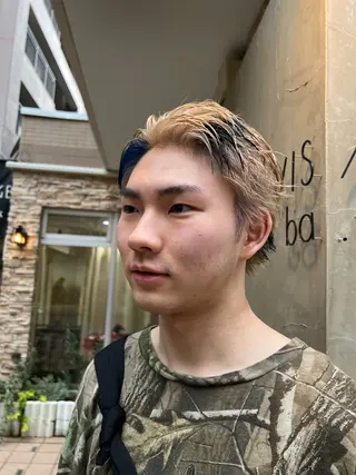 カラー メンズ ブリーチカラー🫧 いぐち しょうた🫧のヘアスタイル