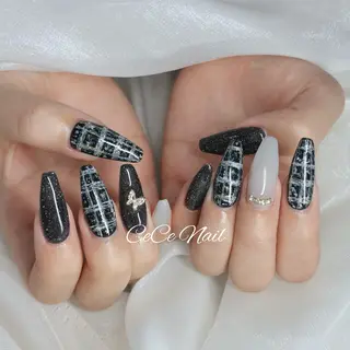 ネイル CeCe Garden所属・CeCeGarden ✨️キラキラワンホンのネイルデザイン