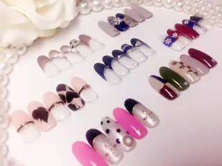 ネイル Chiara チップ長さ出しのネイルデザイン