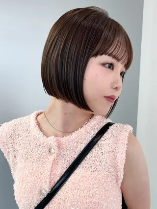 ミディアム ボブ/ダブルカラー 【渋谷】唐仁原 抄語のヘアスタイル