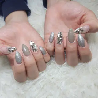 ネイル ☺︎山部 志麻☺︎のネイルデザイン