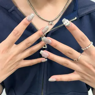 ネイル 美人ヶ丘　自由が丘所属・コトネ ‧₊˚❀༉‧₊˚.のネイルデザイン