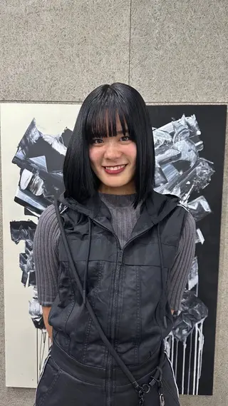 ミディアム 岩間 萌々果/eimのヘアスタイル