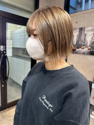 ミディアム カラー 遠藤沙也加 /レイヤーカットのヘアスタイル