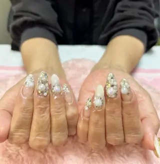 ネイル GＬA D所属・ＧＬAD グラットのネイルデザイン