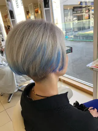 カラー 牧野 佳樹のヘアスタイル