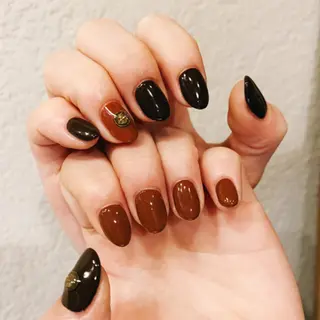 ショート カラー ネイル naillmatic所属・naillmatic ﾈｲﾙﾏﾃｨｯｸのネイルデザイン