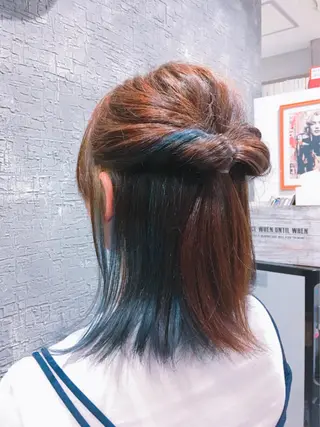 セミロング カラー ヘアアレンジ Lauburu  bat.hair渋谷2号店所属・. YUIのヘアスタイル