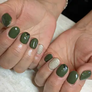 ネイル ジェヌインネイル 河内のネイルデザイン