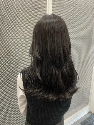 セミロング 大野 美紅のヘアスタイル