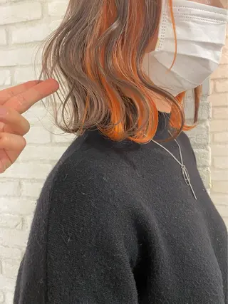 ミディアム カラー TATSU ミルクティーベージュのヘアスタイル