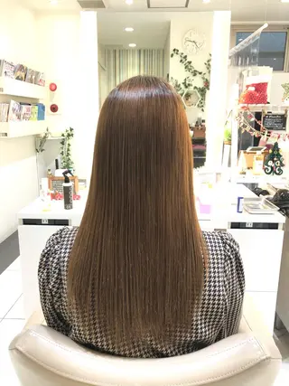ロング パーマ 安井　昴 💫ブリーチ縮毛矯正のヘアスタイル