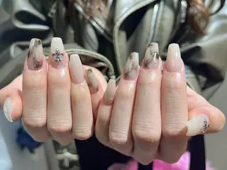 ネイル M2beauty Renaのネイルデザイン