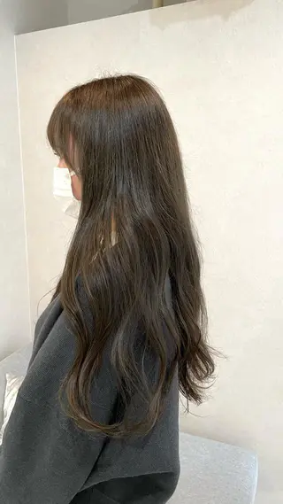 ロング カラー 𐙚mareka/ 顔周り/透明感ｶﾗｰのヘアスタイル