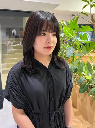 セミロング 田中 愛梨のヘアスタイル