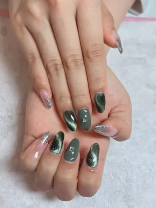 ネイル HARUKA 🌸のネイルデザイン