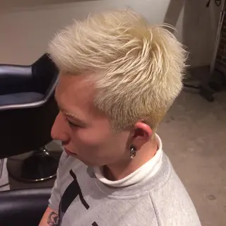 ショート カラー メンズ seen所属・境 健助のヘアスタイル