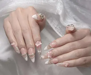 ネイル Lee Nailsのネイルデザイン