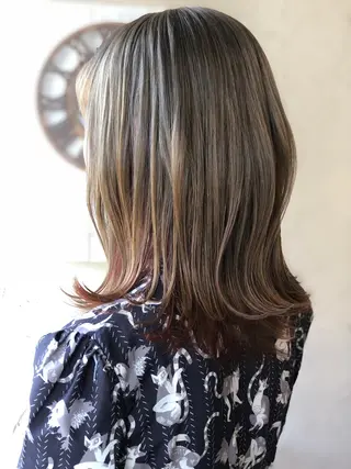 ミディアム カラー Ichimura yurieのヘアスタイル