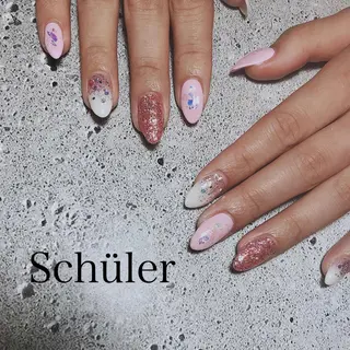 ネイル Schüler所属・野内 まきのネイルデザイン