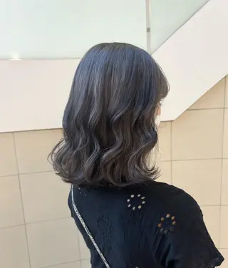 ミディアム カラー 【韓国艶カラー🎀】 添田 菜摘のヘアスタイル