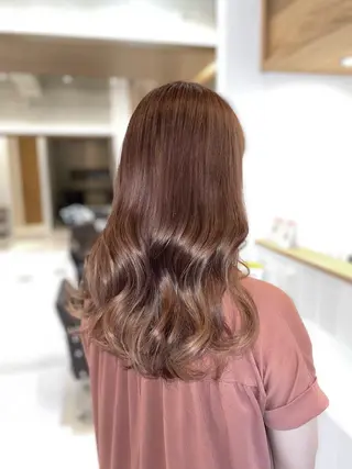 セミロング 小島 仁美のヘアスタイル