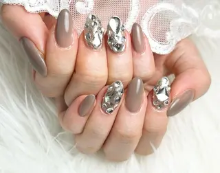 ネイル ENVY☆ NOELのネイルデザイン