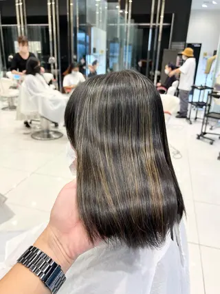 セミロング NEW Open‼️ SOI サタクのヘアスタイル