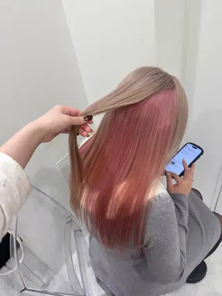 ロング カラー ダメージレスハイ トーン💖kanonのヘアスタイル