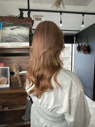 カラー 西村 桃花のヘアスタイル