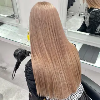 ロング カラー 🩷暖色カラー🩷 BONのヘアスタイル