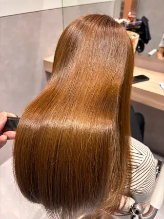 ロング カラー SALOWIN新宿三丁目East3階所属・アイドルヘア 💓清水拓実のヘアスタイル