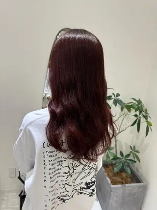 セミロング カラー 艶 透け感カラー 似合わせ 齊木 勇人のヘアスタイル