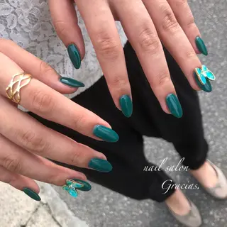 ネイル Gracias. rieのネイルデザイン