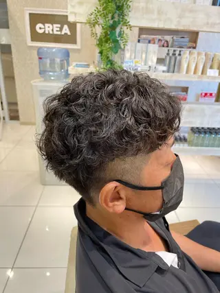 ミディアム パーマ メンズ 本厚木｜縮毛矯正/ 酸性スト専門サロンのヘアスタイル