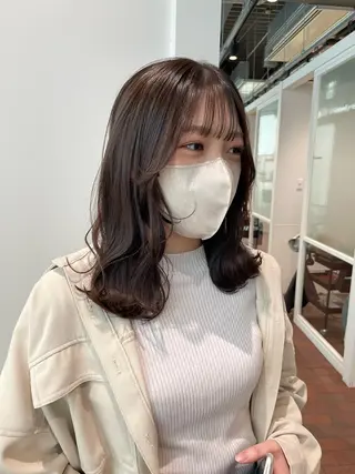 ミディアム カラー gotoday shaire saron所属・miu. ボブ/透け感カラーのヘアスタイル