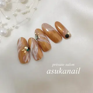 ネイル La Colzaのネイルデザイン