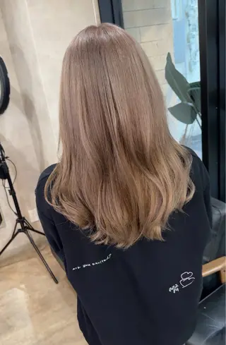 ロング カラー RIENS めばえのヘアスタイル