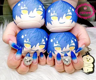 ネイル CROWN プライベートサロンのネイルデザイン