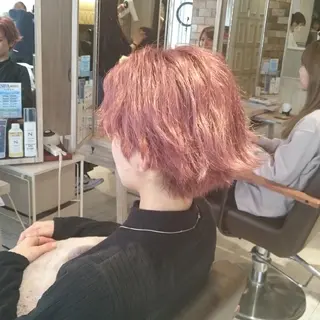 ショート カラー ヘアアレンジ E Komo hair所属・Wow❕E Komo hair 永井一輝のヘアスタイル